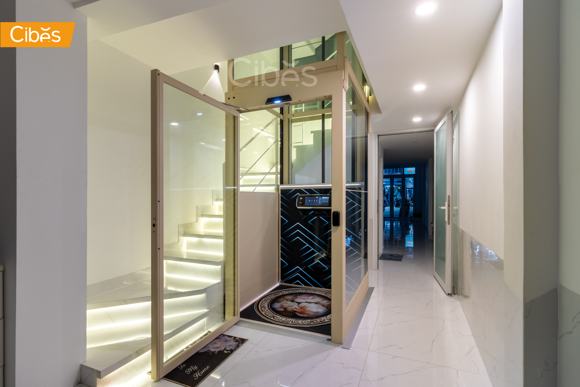 TPHCM - Cibes Voyager V80i Galaxy